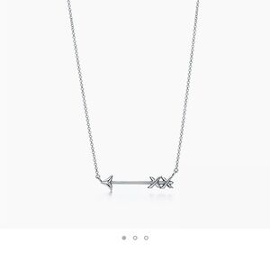 Tiffany& Co Paloma graffiti arrow necklace